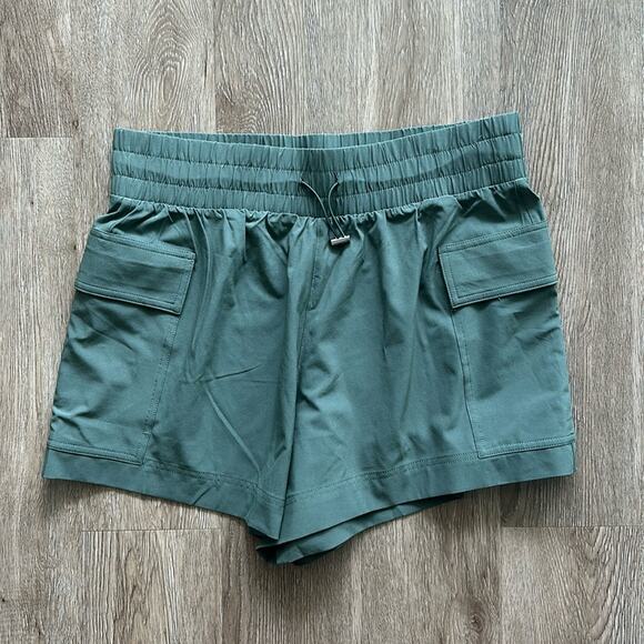 NWT Abercrombie & Fitch Traveler Shorts